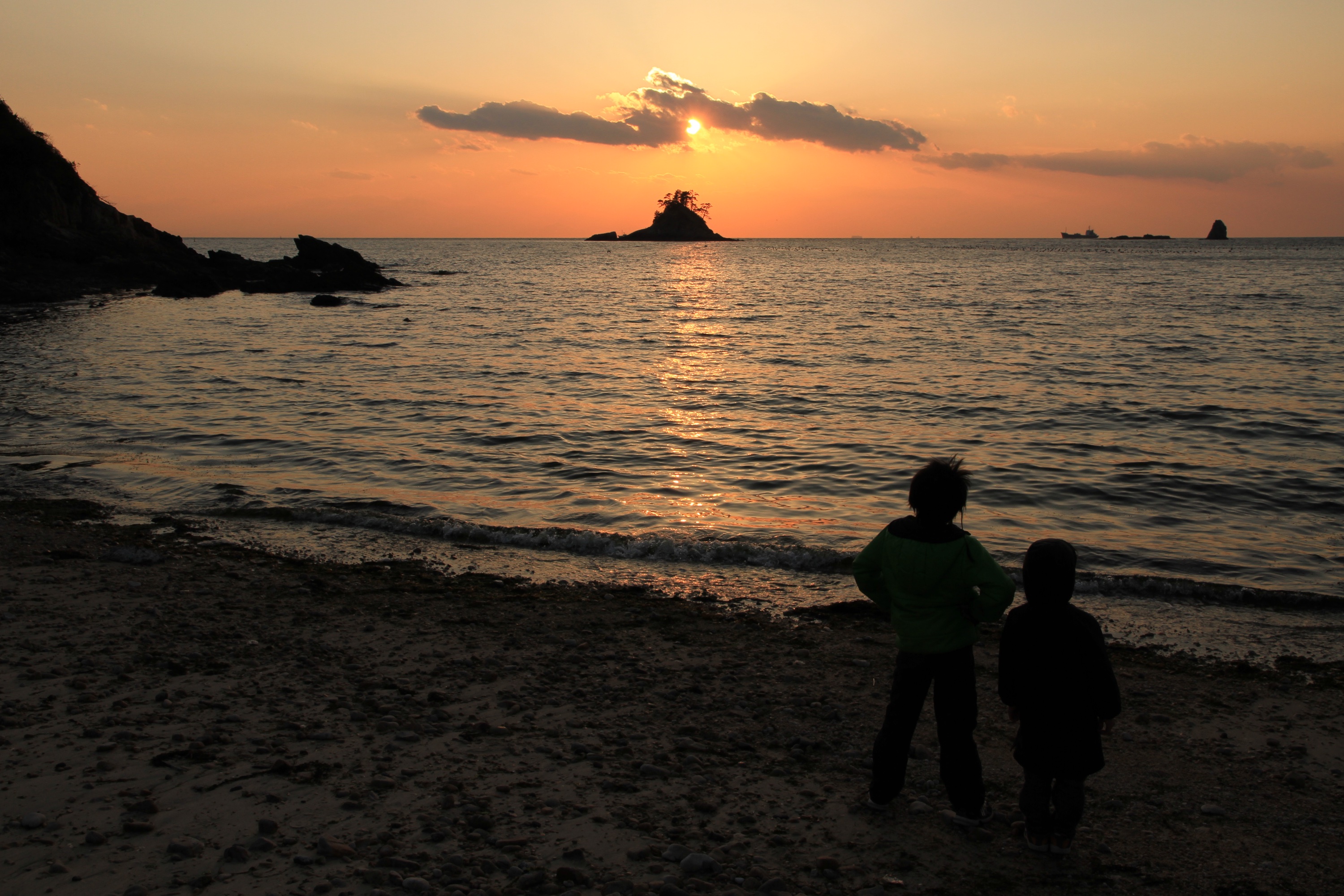 篠島から見える夕日